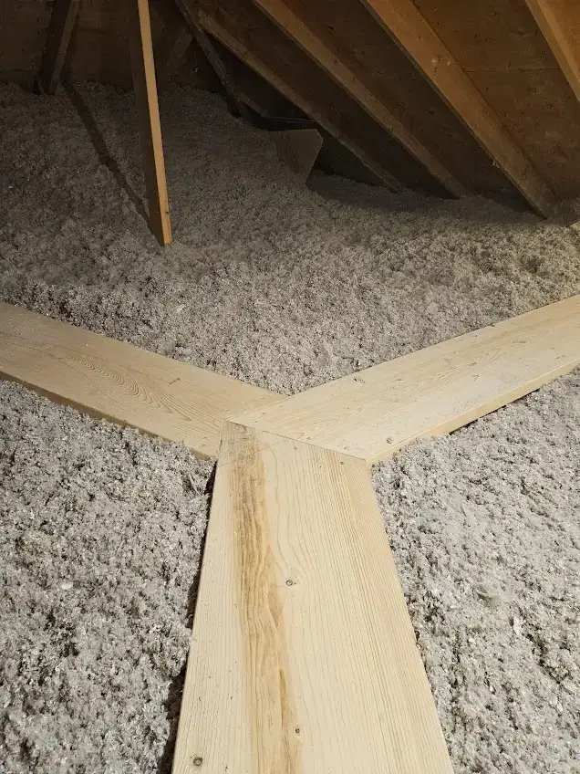 Insulation contractor Winnipeg, blown-in cellulose attic insulation