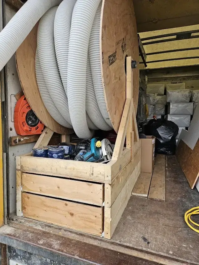 Insulation services Winnipeg, insulation removal